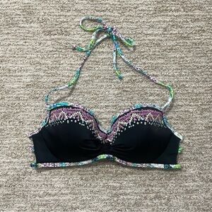 🚨 3 for $25 - Victoria's Secret Strappy Getaway Halter Bikini Top